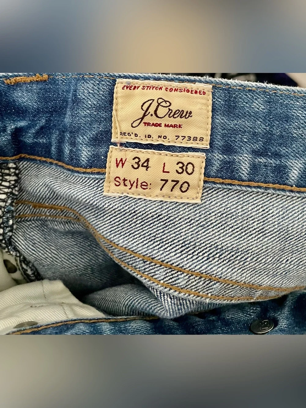 👖 J. Crew Men's Straight Blue Distressed Jeans 👖